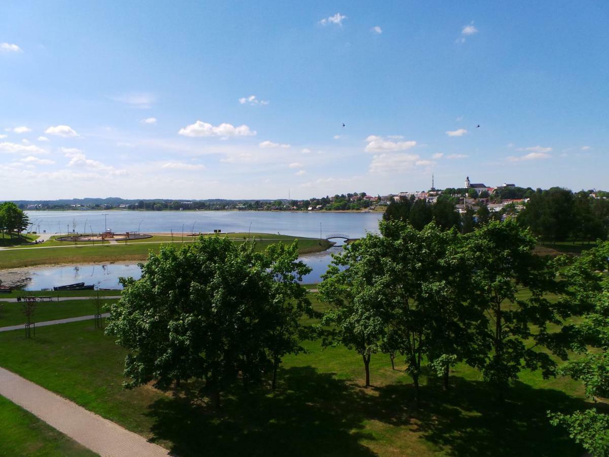 Cozy Apartment With A Wonderful Lake View Telšiai Esterno foto