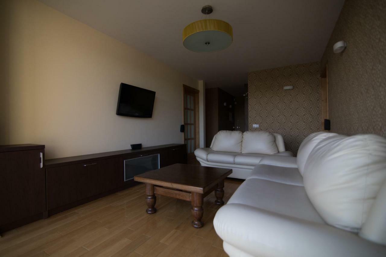 Cozy Apartment With A Wonderful Lake View Telšiai Esterno foto